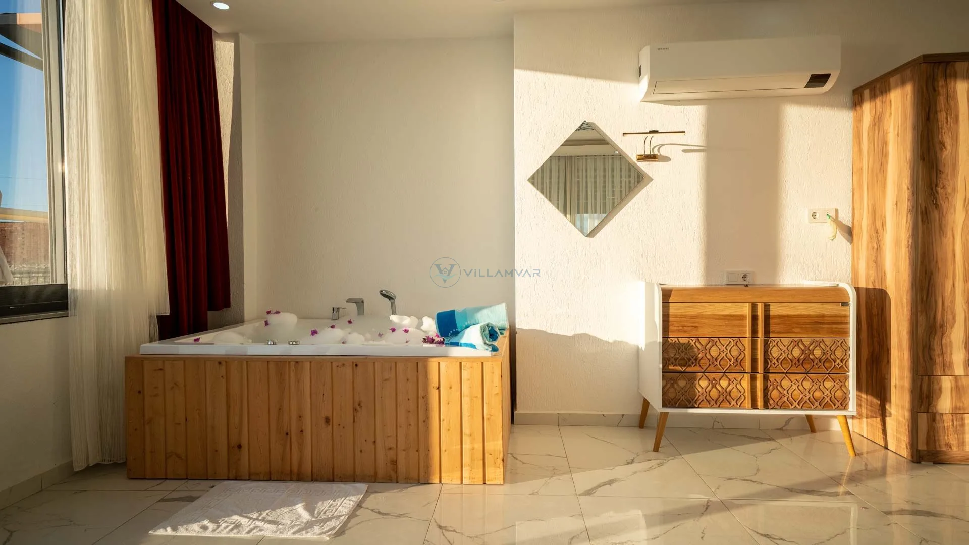 Villa Spring 1