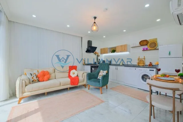 Crystal De-Luxe Villa