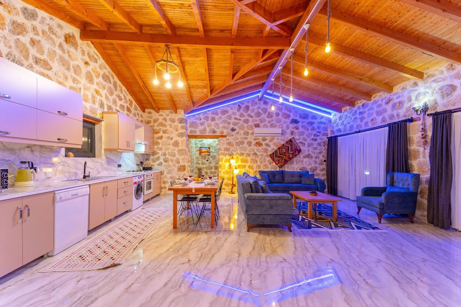 Villa Ceviz