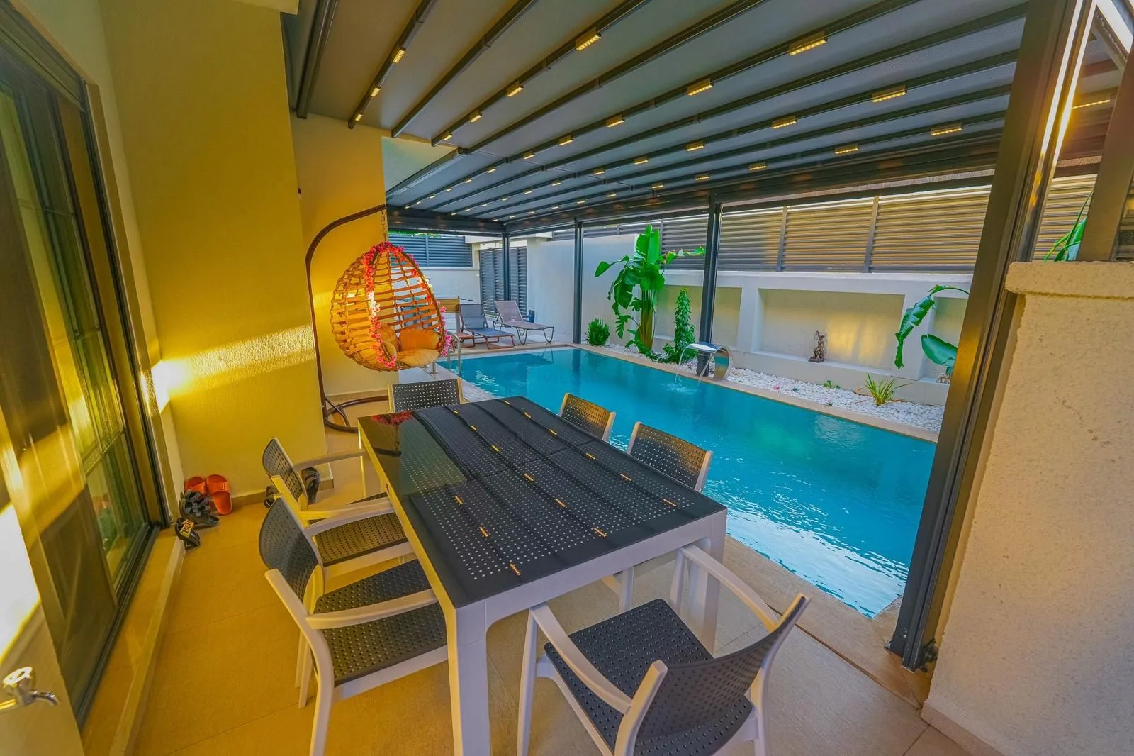 Villa Lily