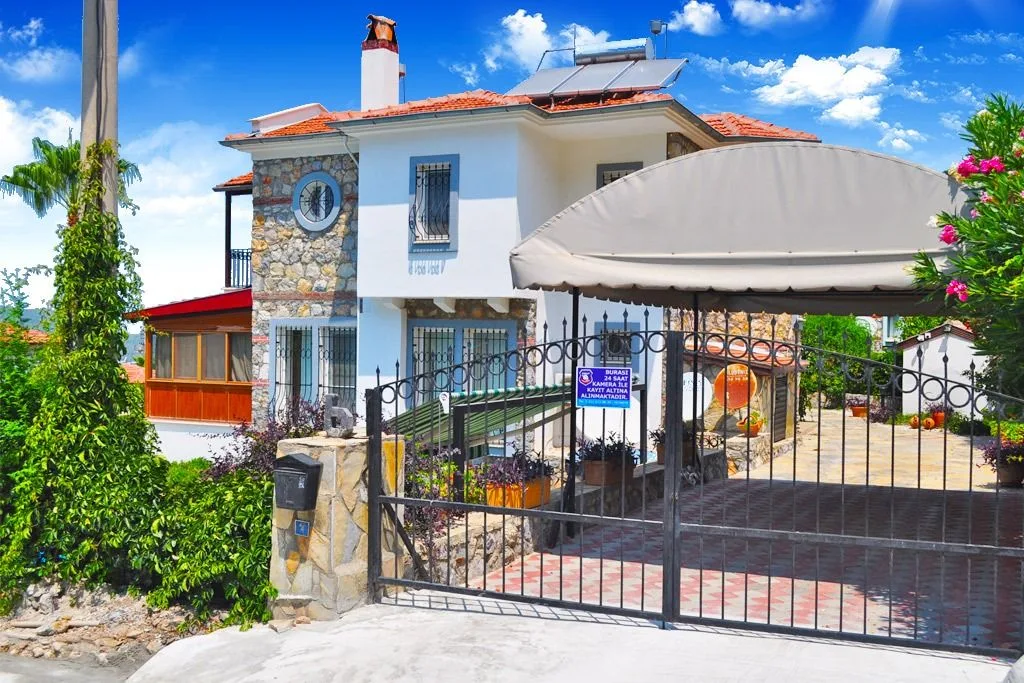 Villa Fiesta Blue