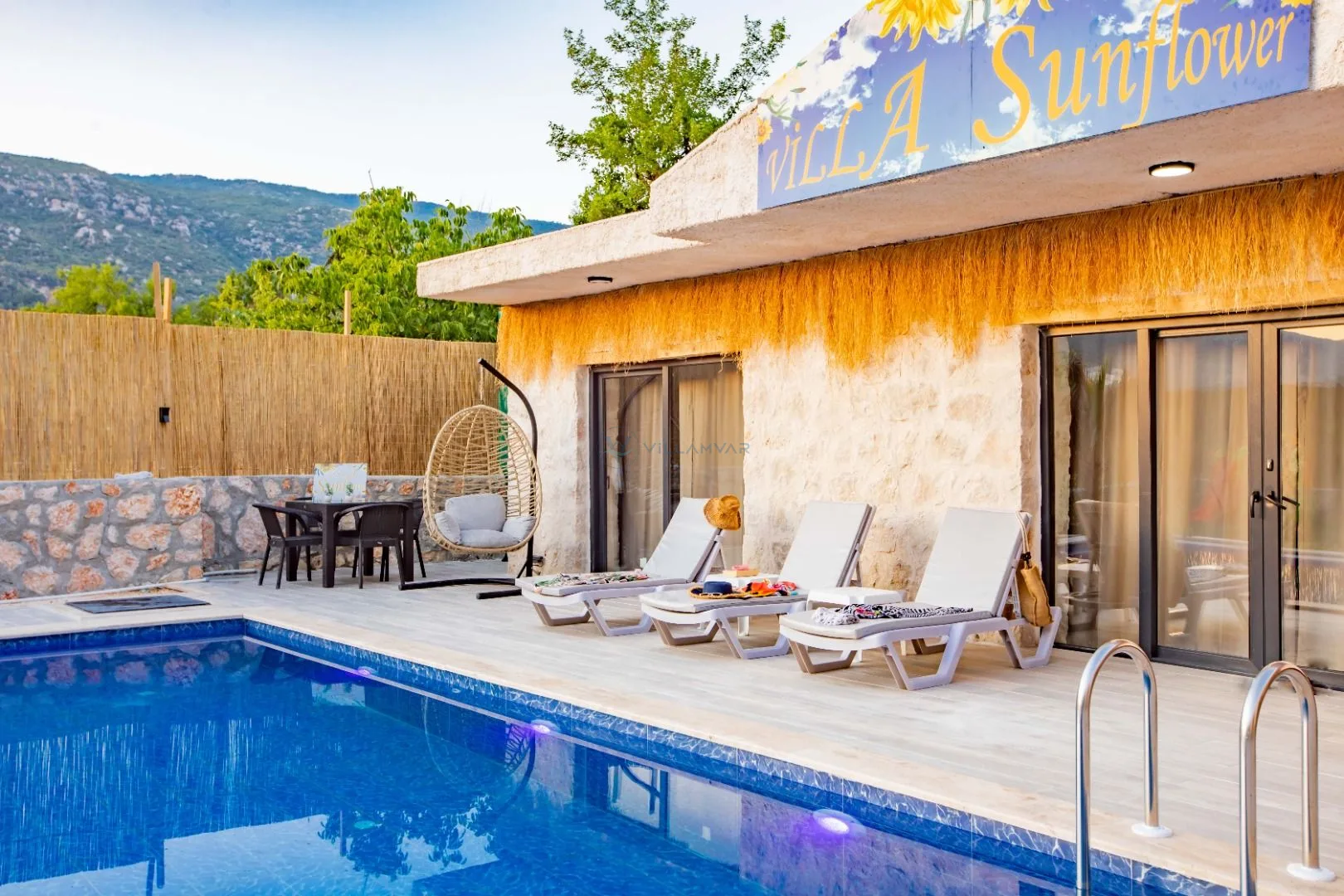 Villa Sunflower