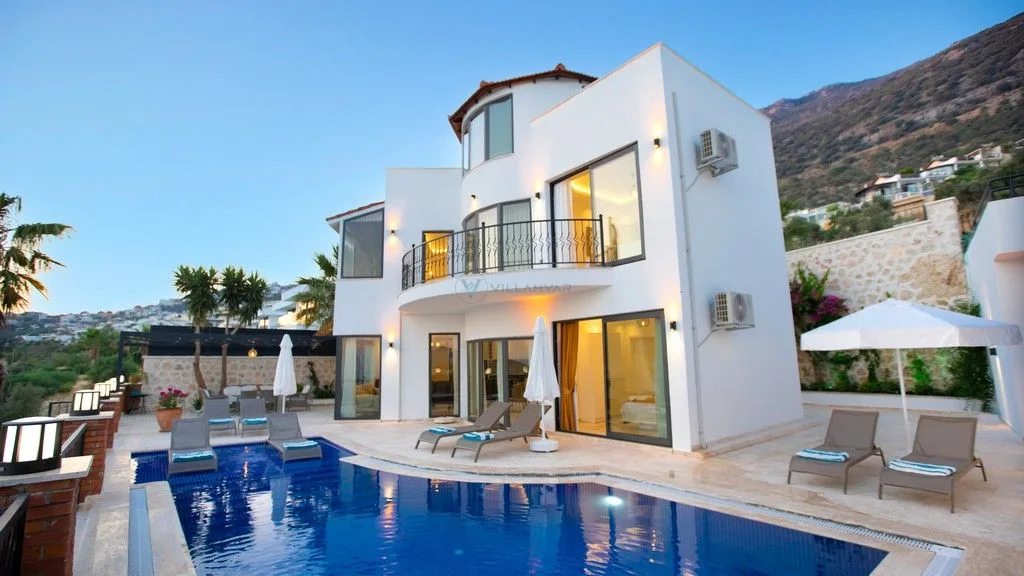 Villa Quinn Star