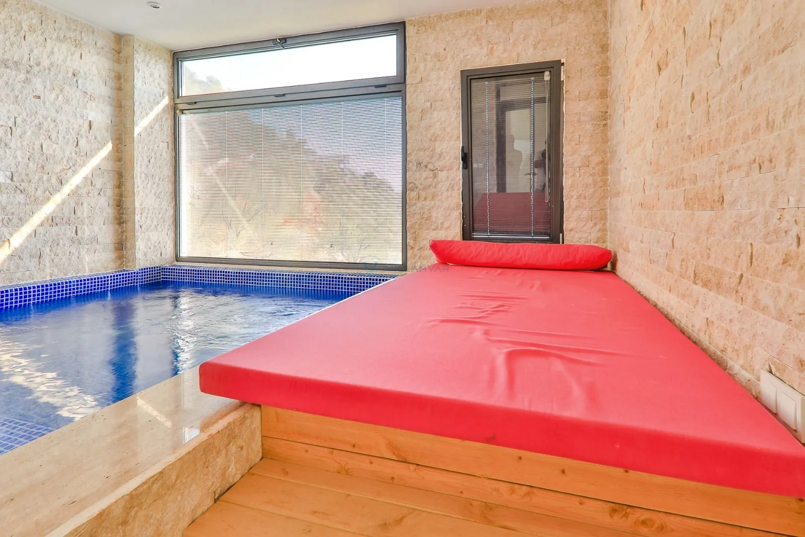 Villa Blue Star