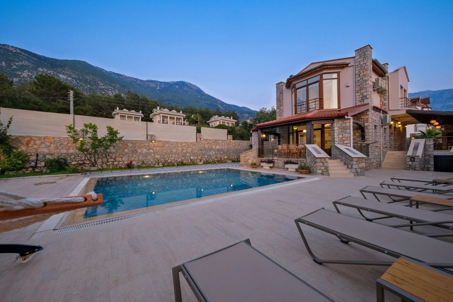 Villa Batukan