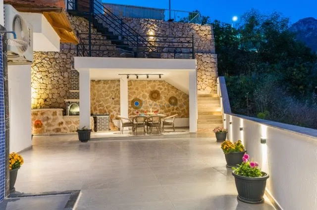 Villa Moonlight