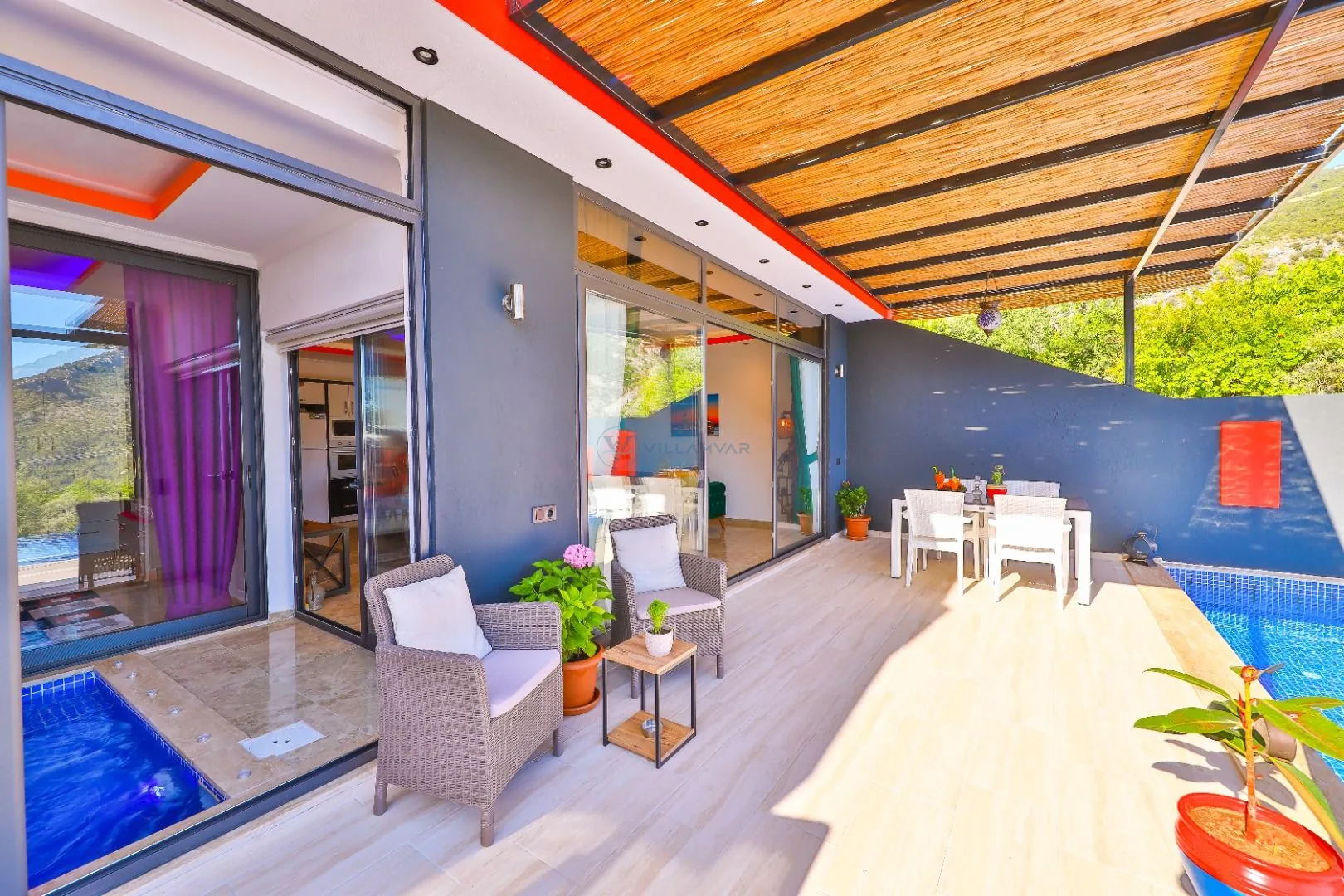 Villa Elif Narçiçeği