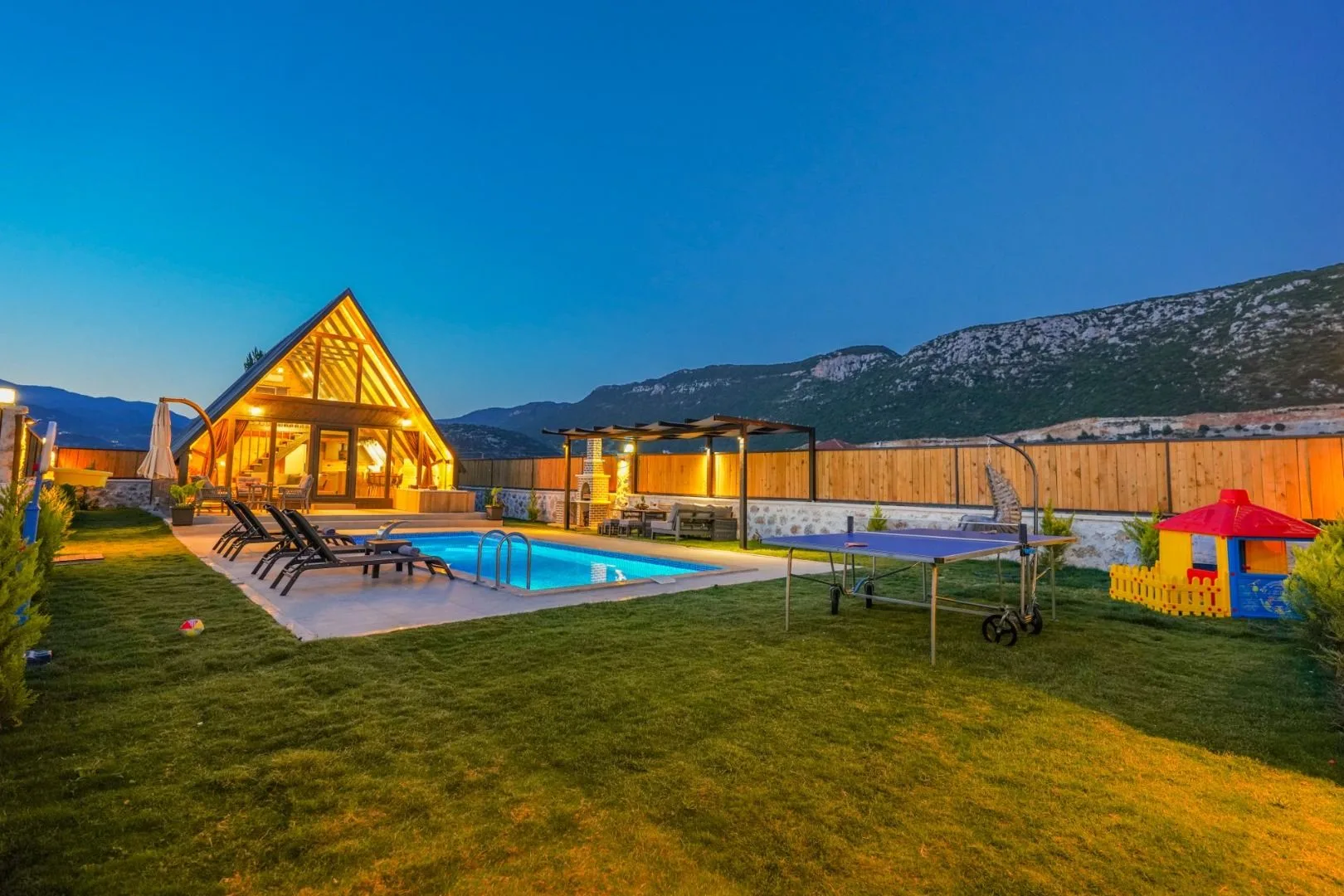 Villa Aslan Bezirgan