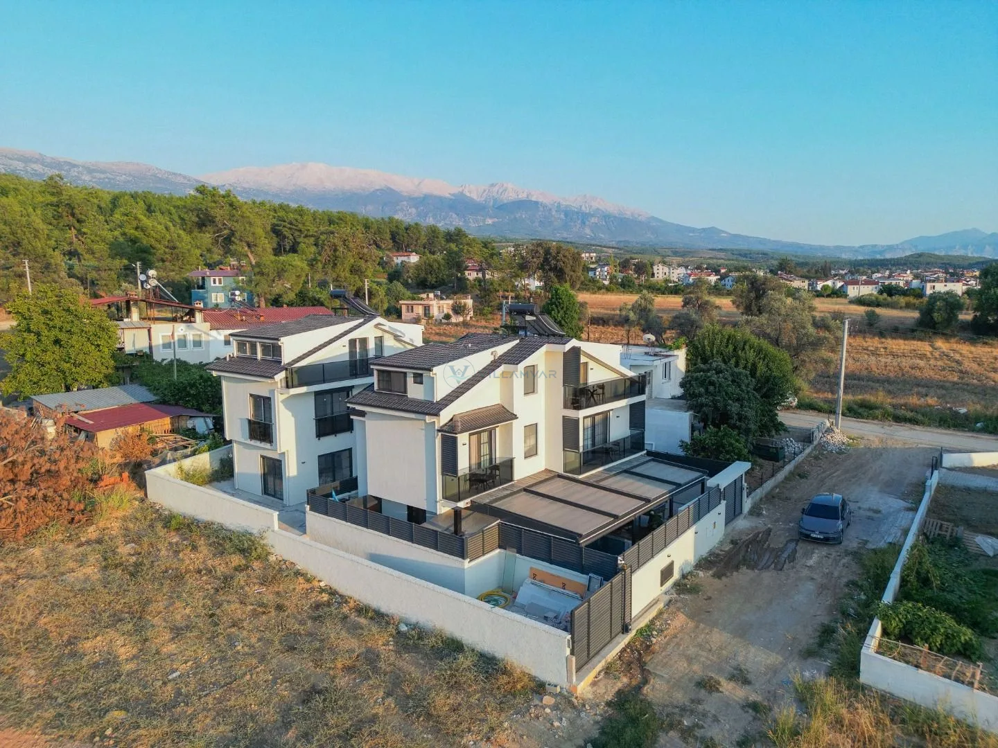 Villa Lily