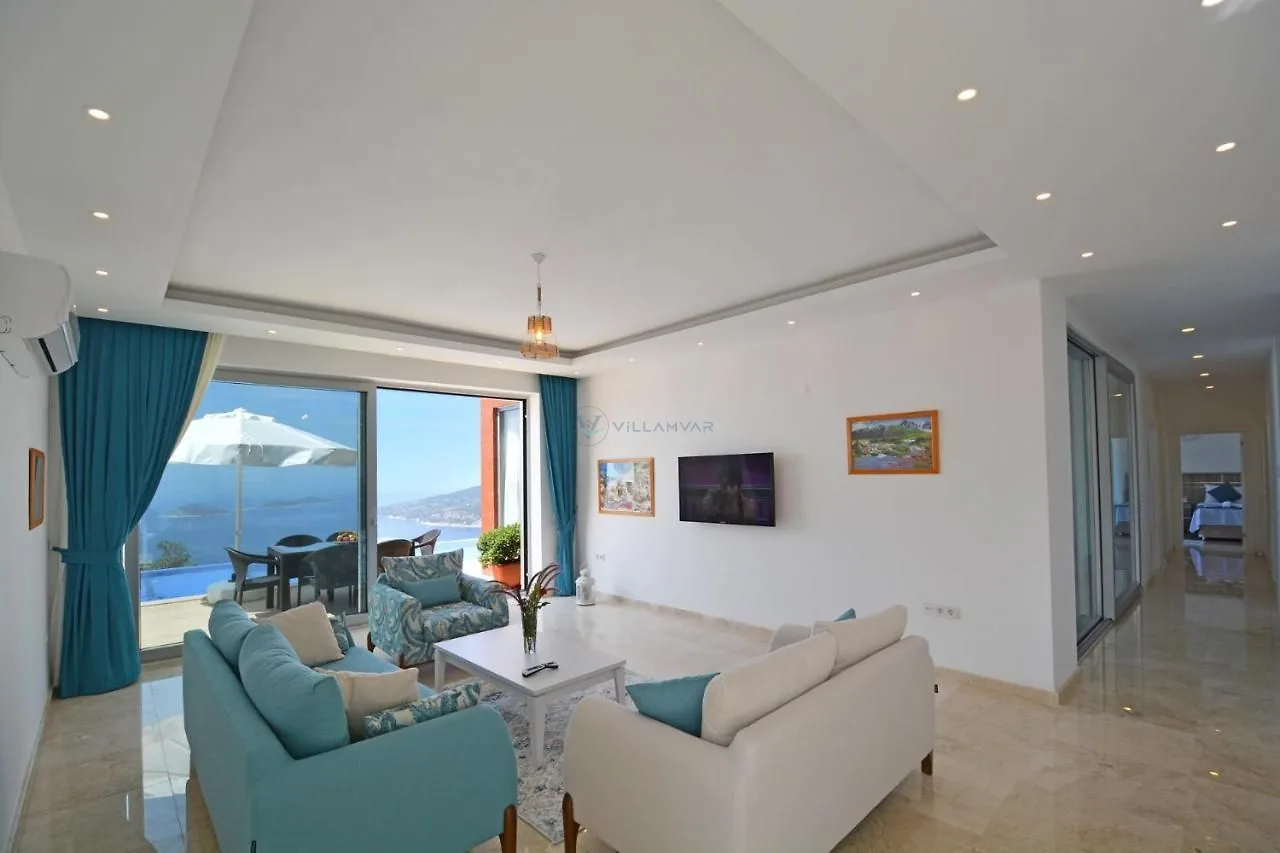 Villa Avon