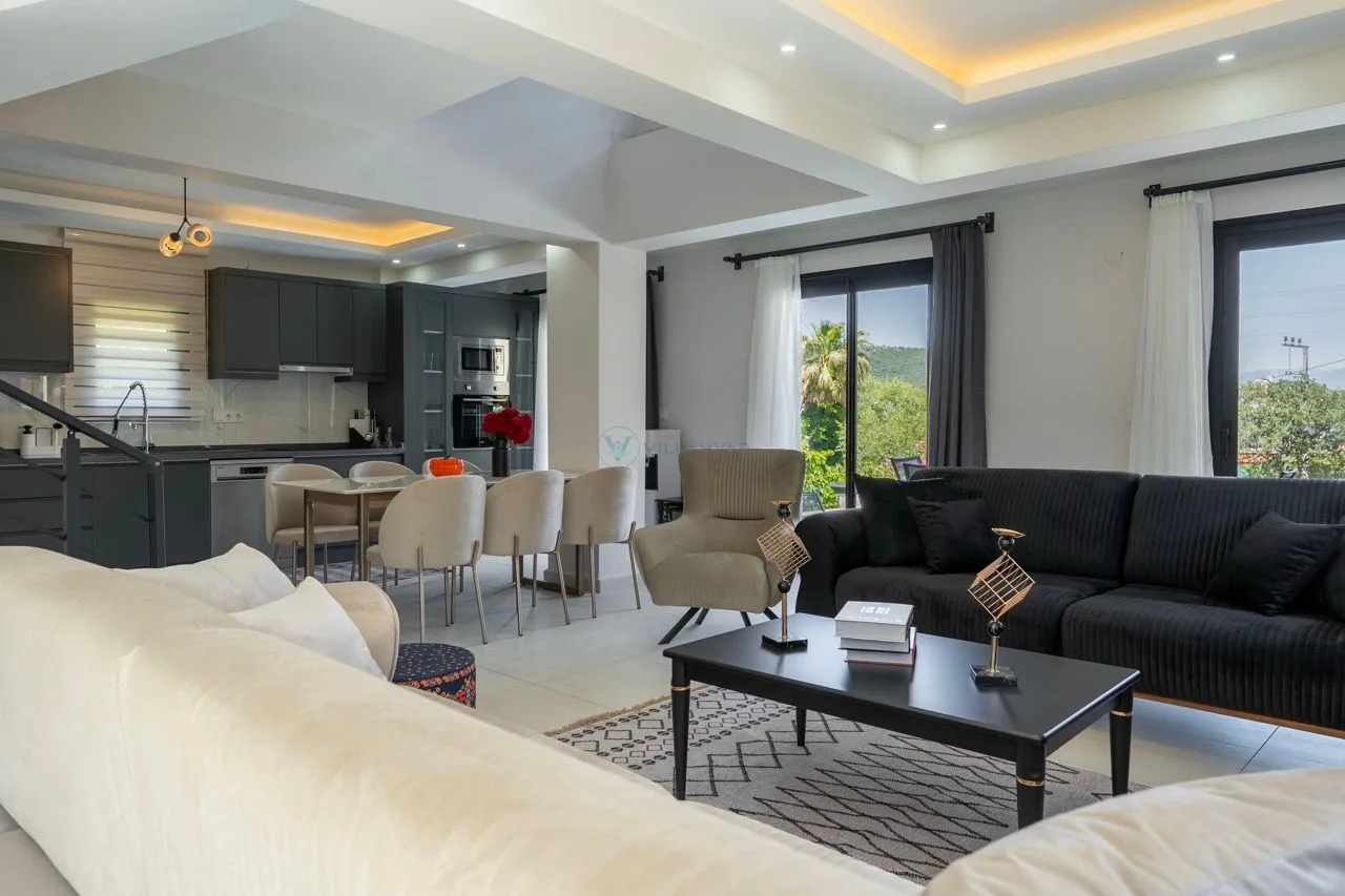 Villa Ay Luxe