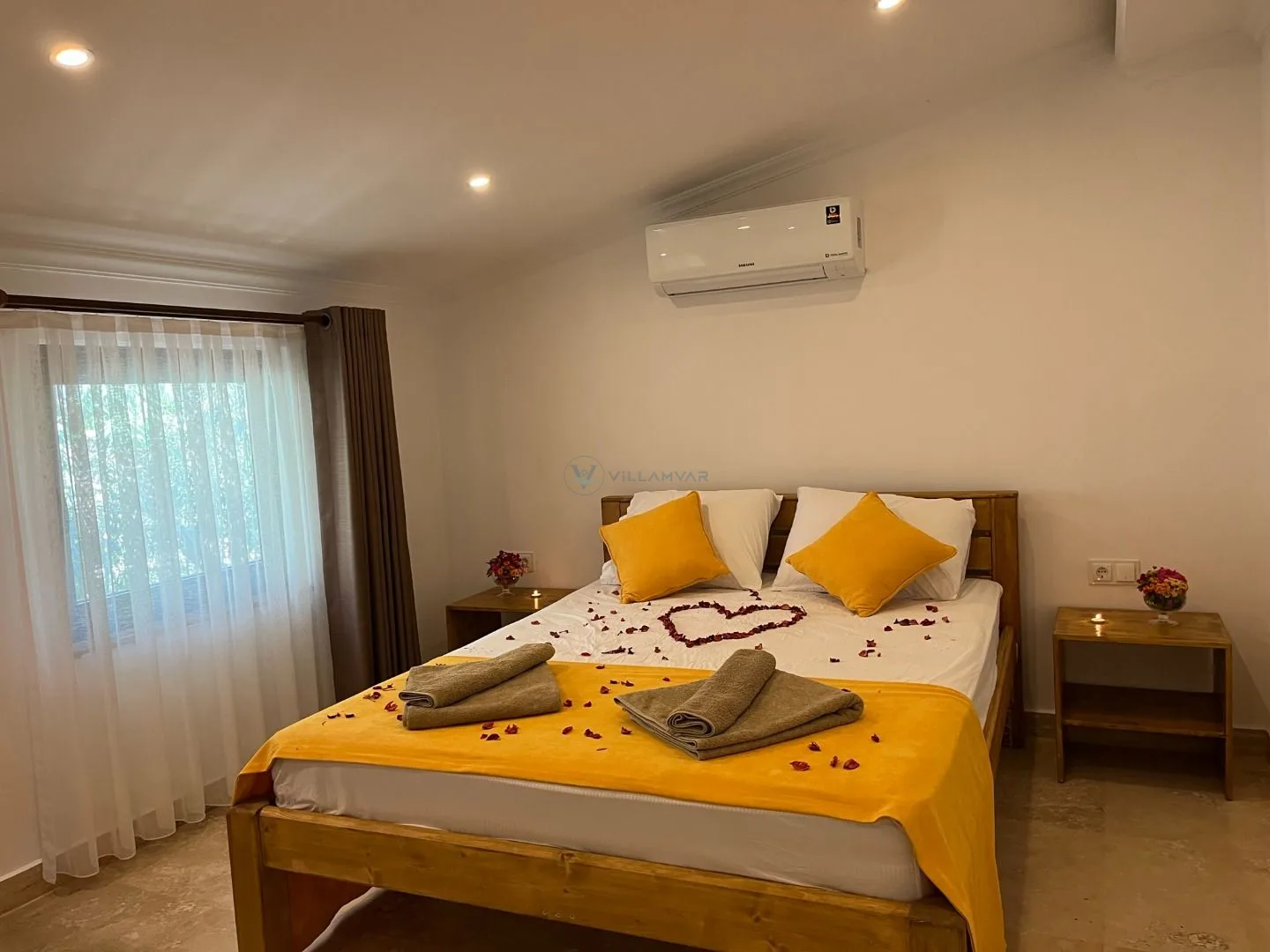 Villa Vector House