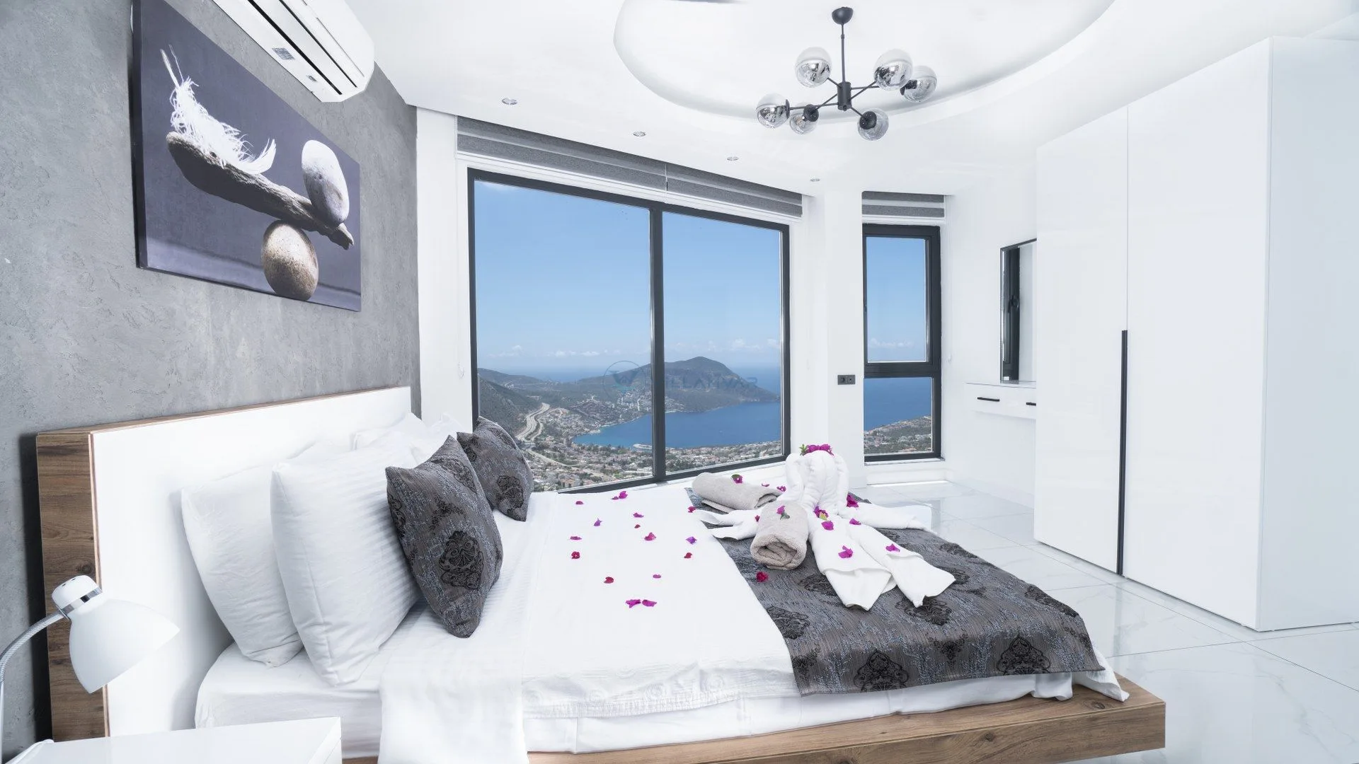 Villa Elif -Efe Rezervasy
