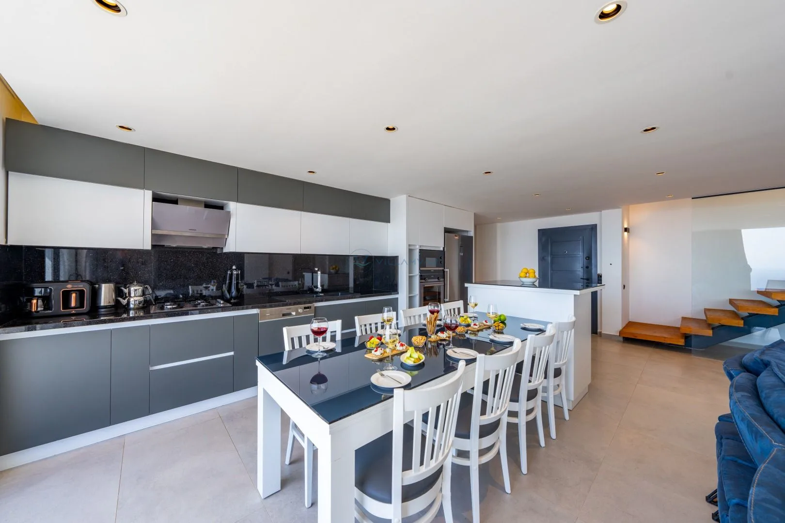 Villa Elit 3 Soldaki