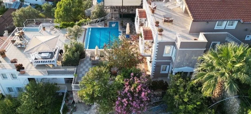 Villa Tulip