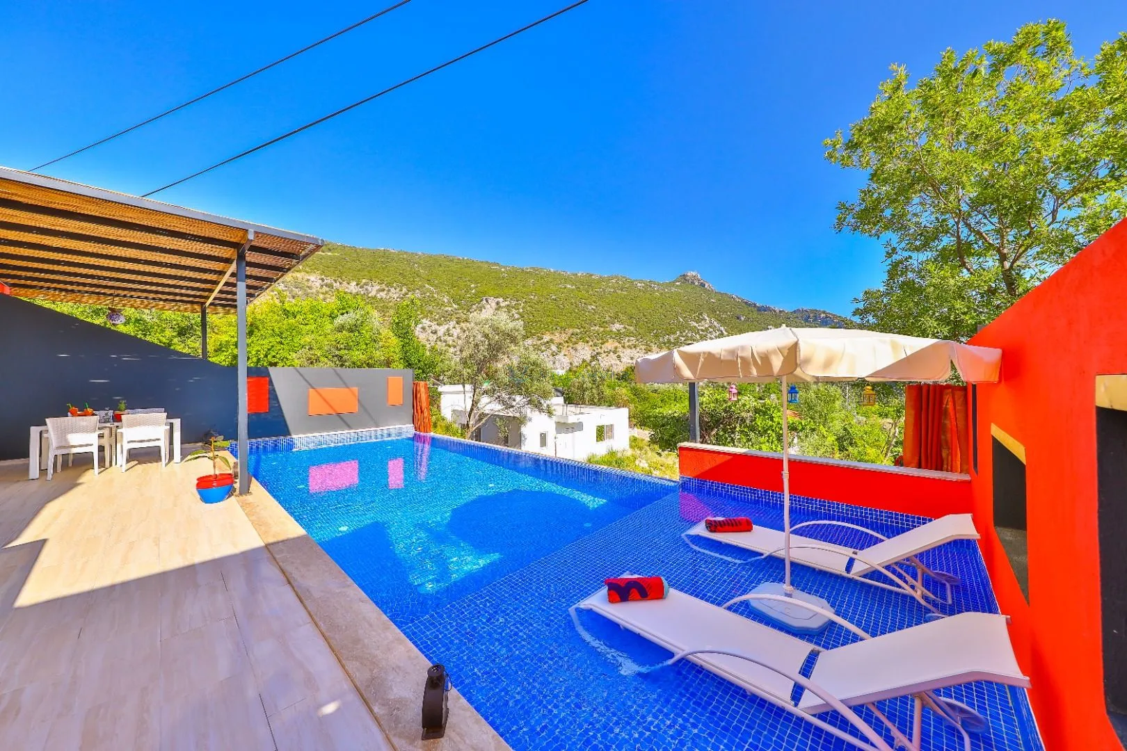 Villa Elif Narçiçeği