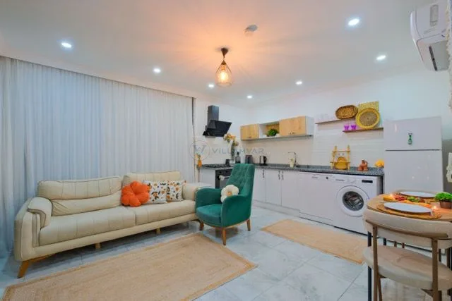 Crystal De-Luxe Villa