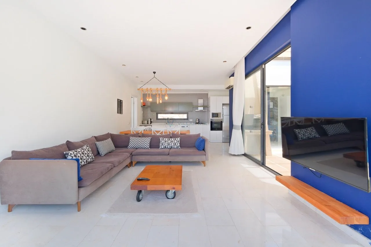 Villa Mai