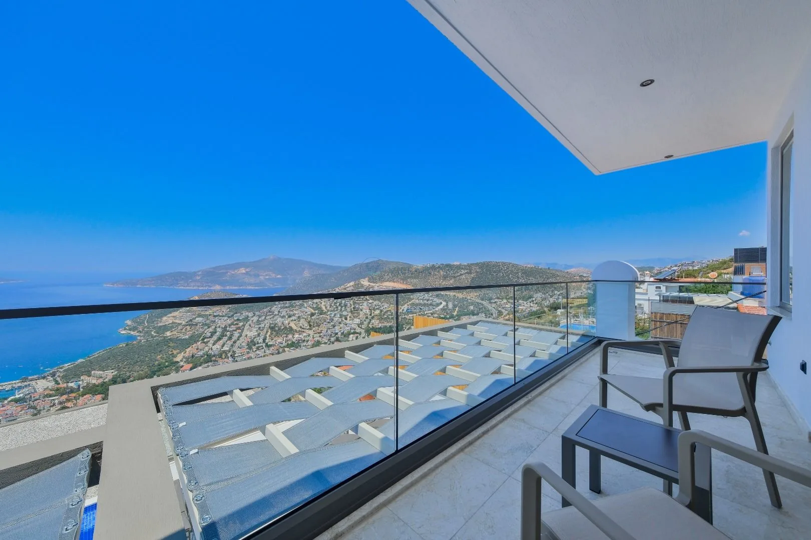 Villa Magic Life