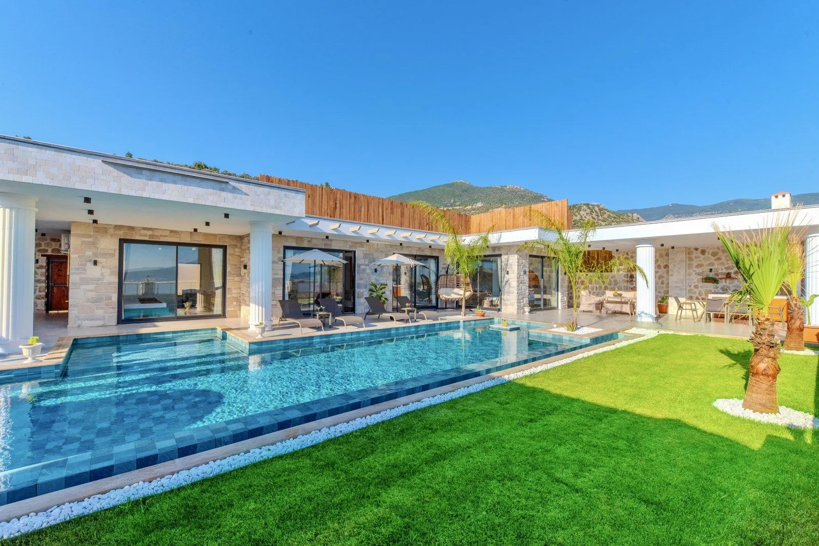 Villa Elysium