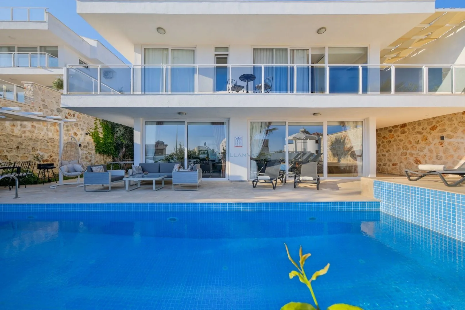 Villa Lumi 1