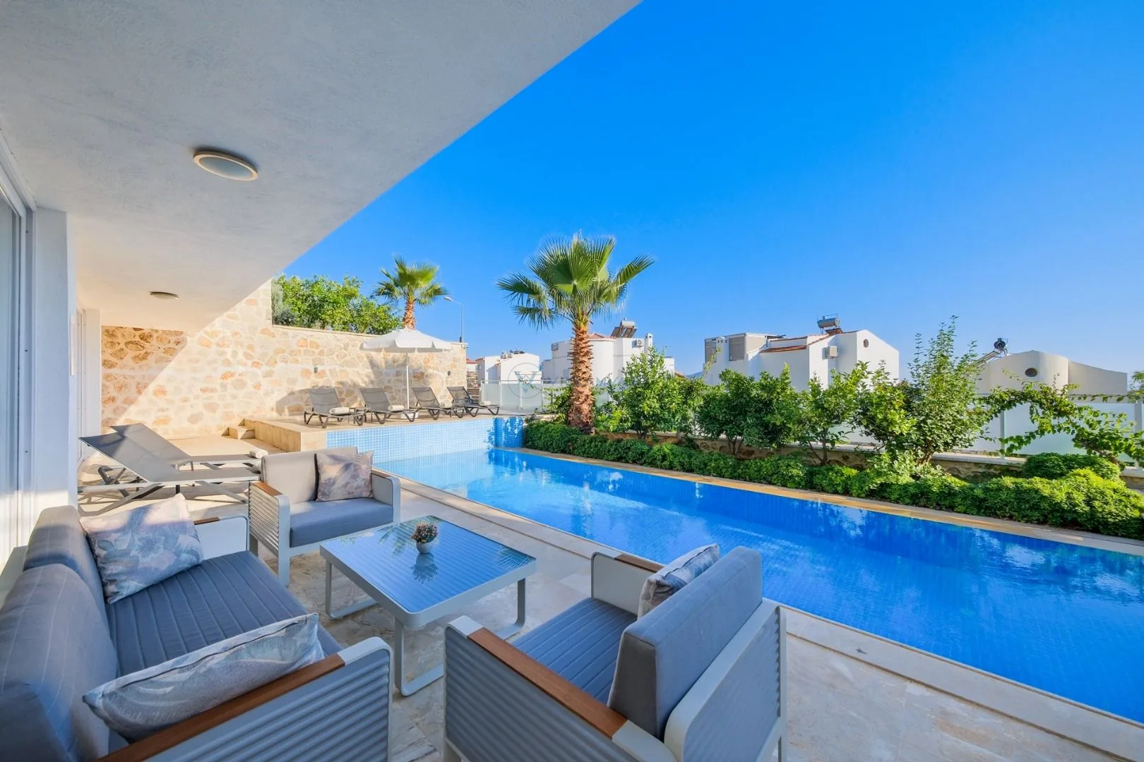 Villa Lumi 1