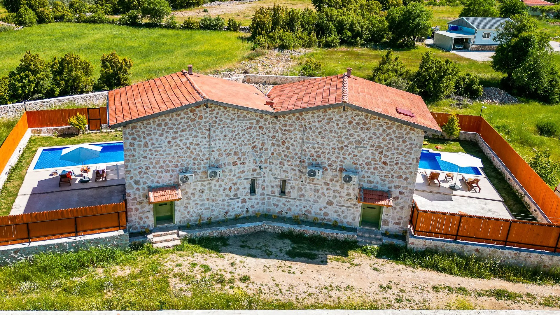Villa Bonus 1