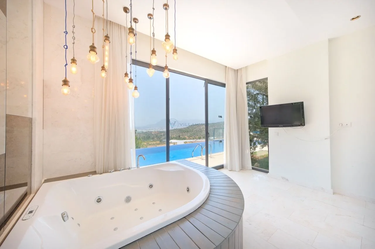 Villa Mai