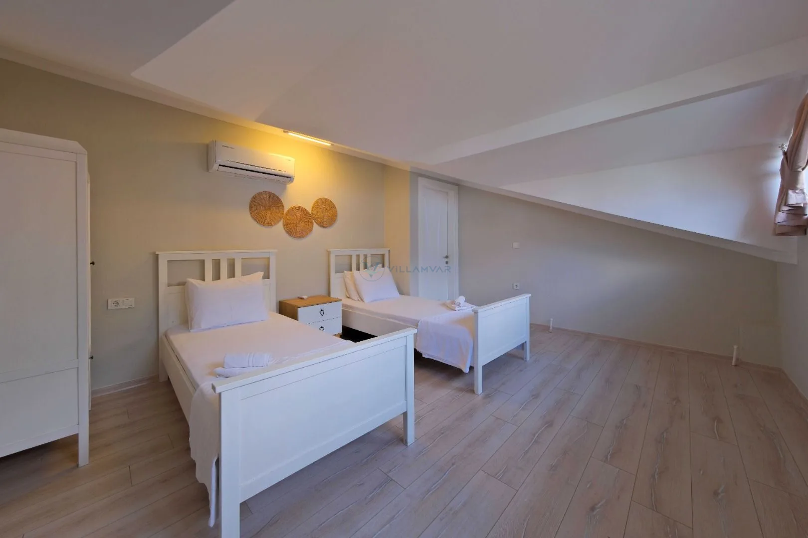 Villa Aroma