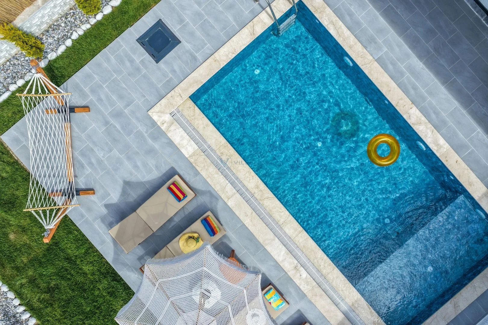 Villa limonia