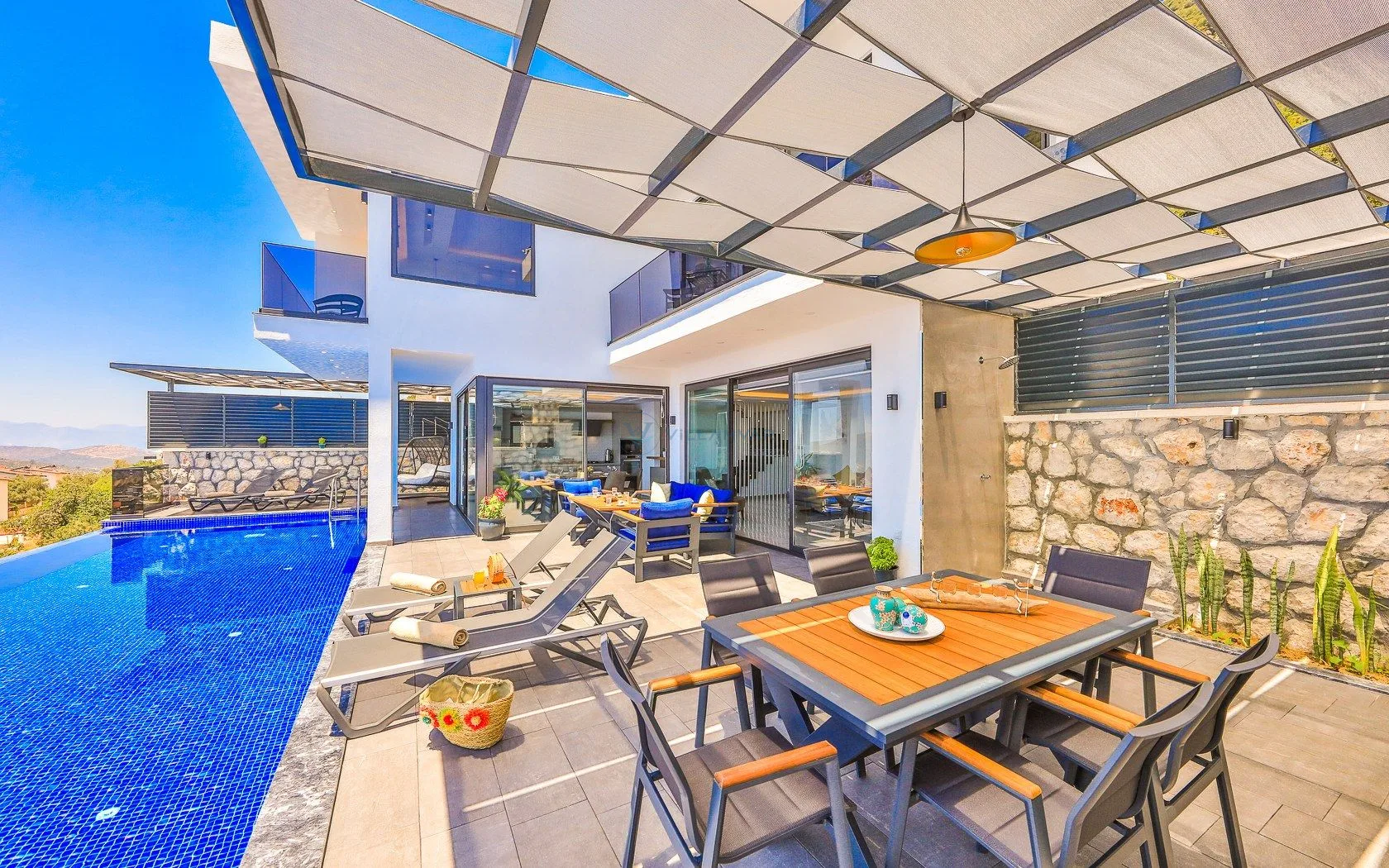 Villa Astral