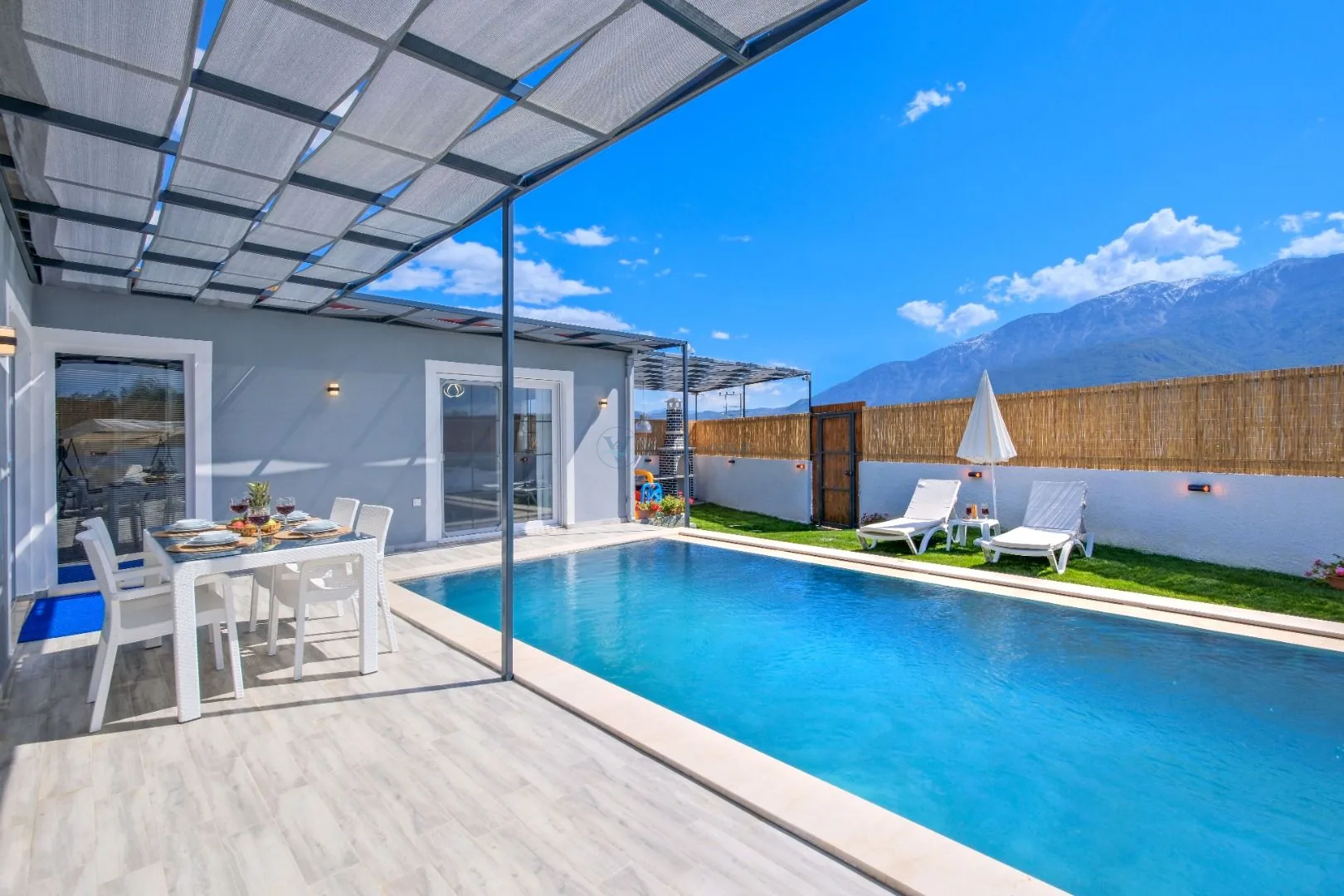 Villa Elmas 2