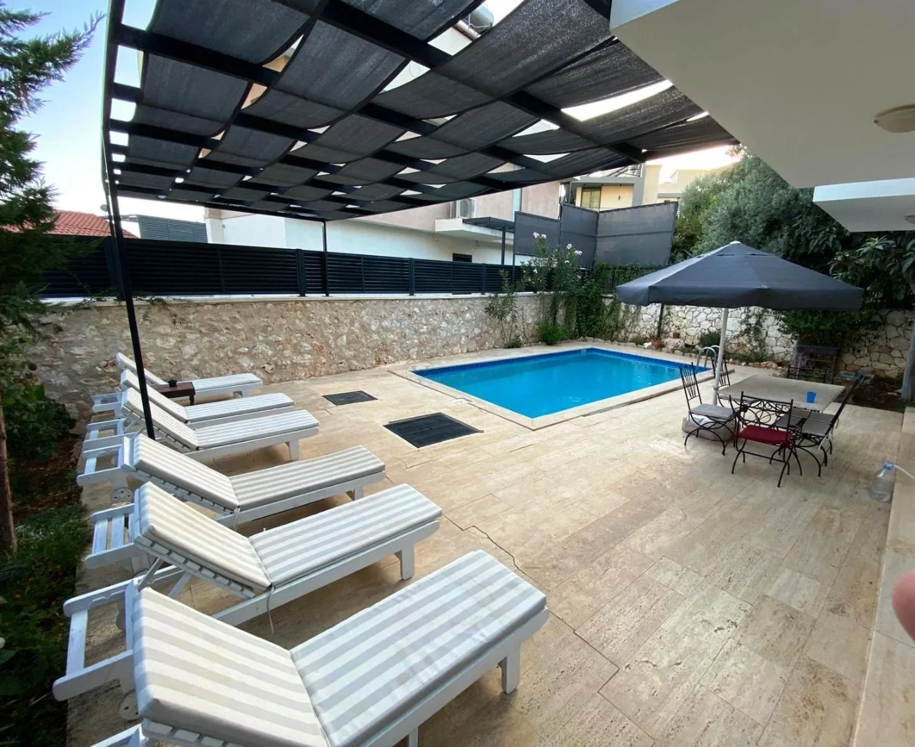 Villa Leton Kleo 1