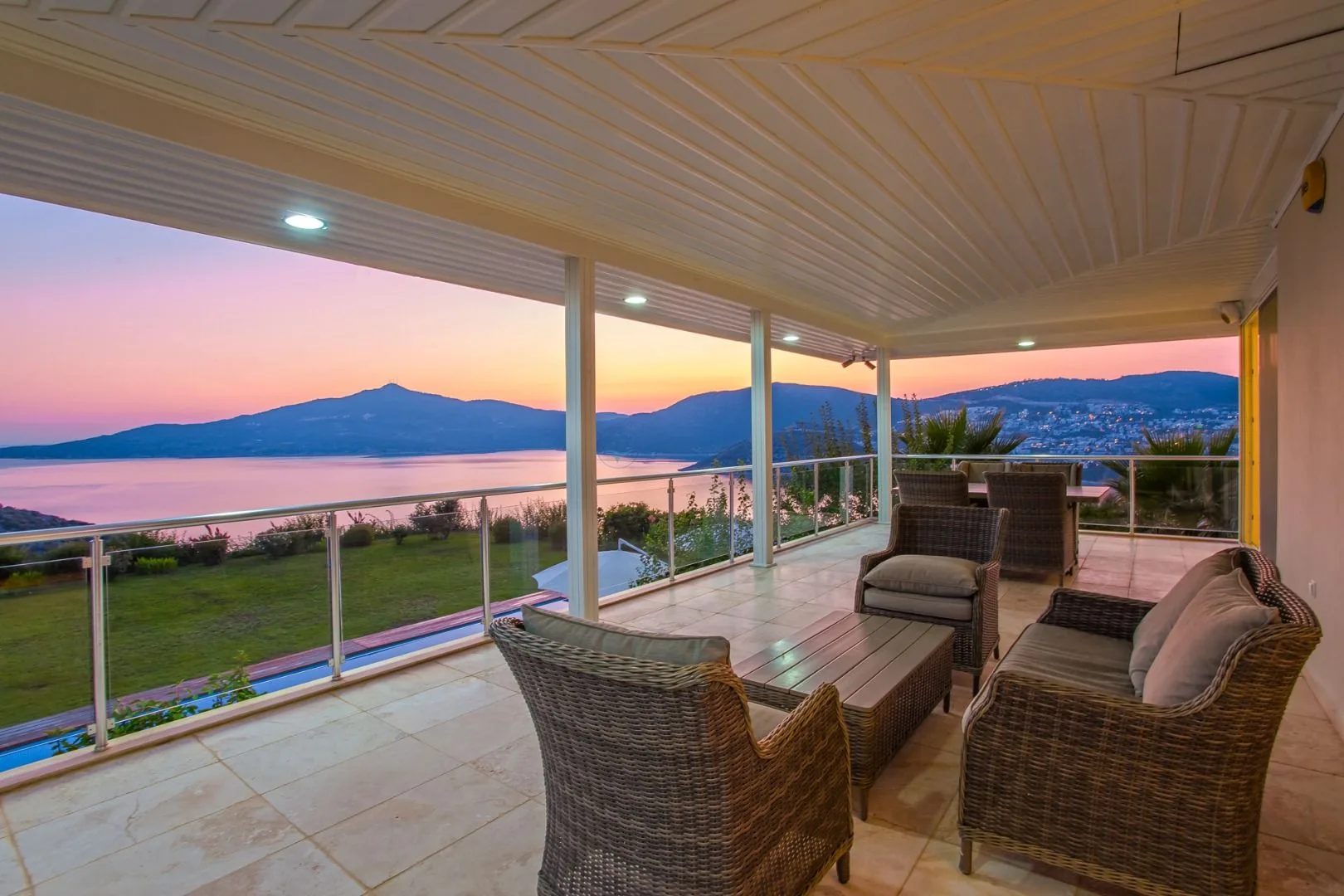 Just Neptün Villaları