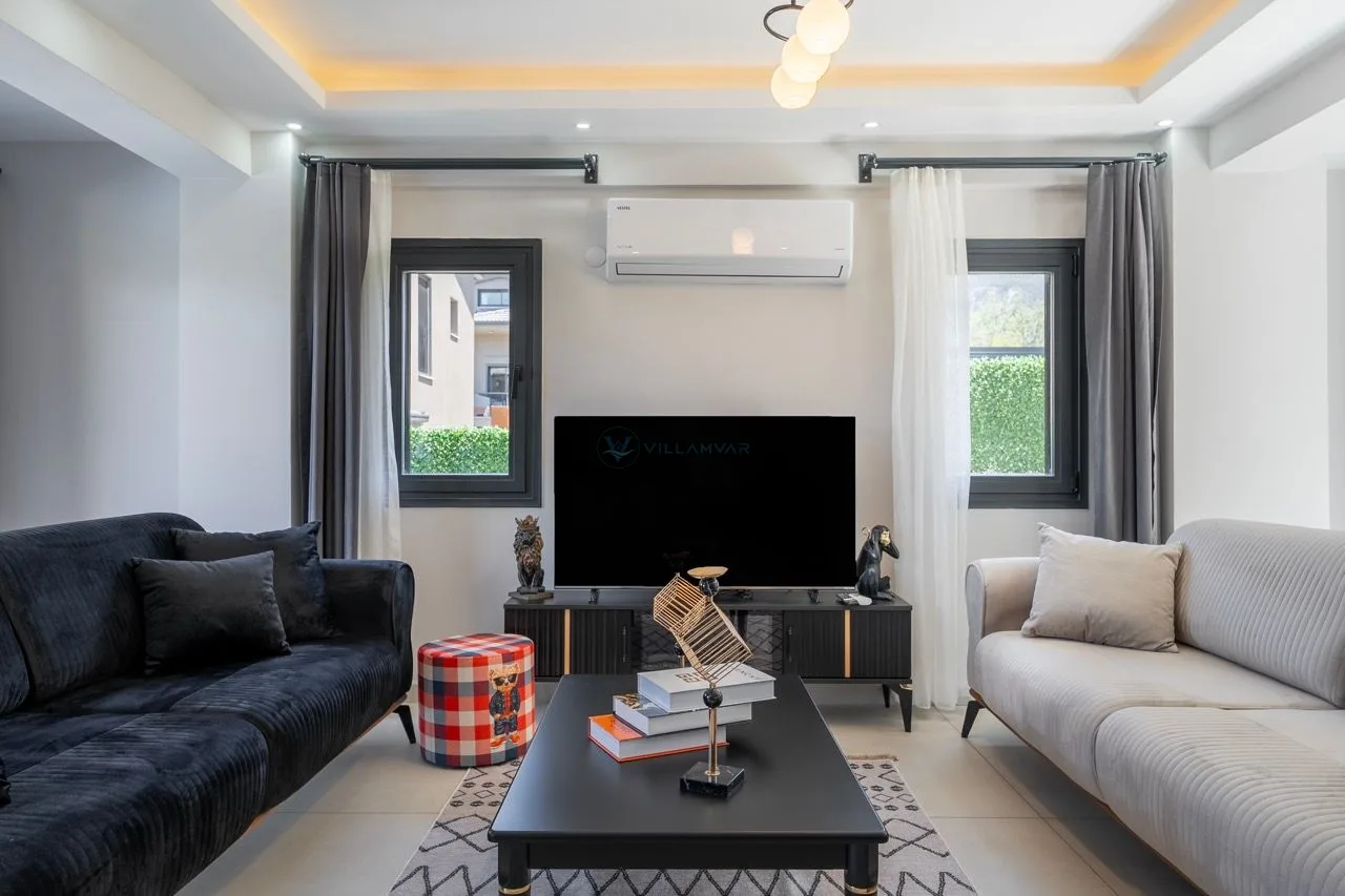 Villa Ay Luxe