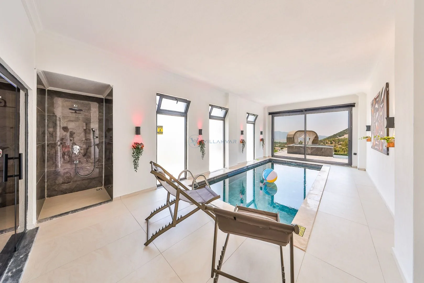 Villa Free