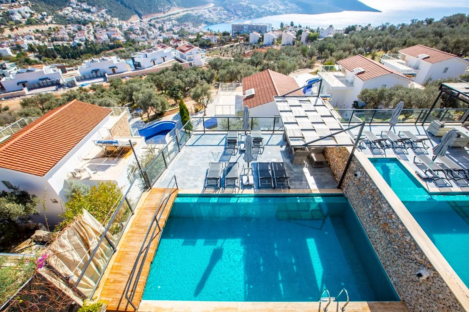 Villa Roannes 1