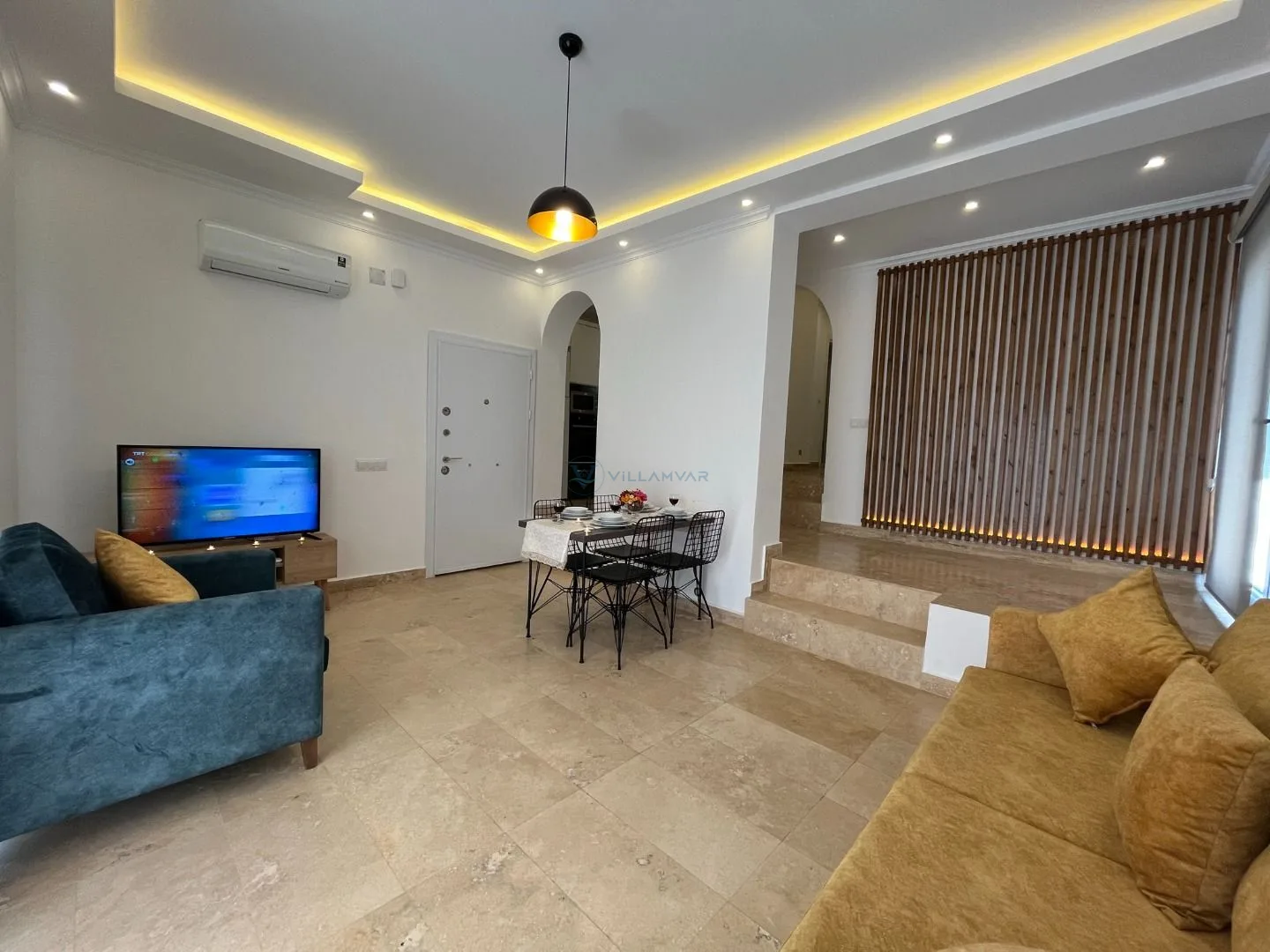 Villa Vector House