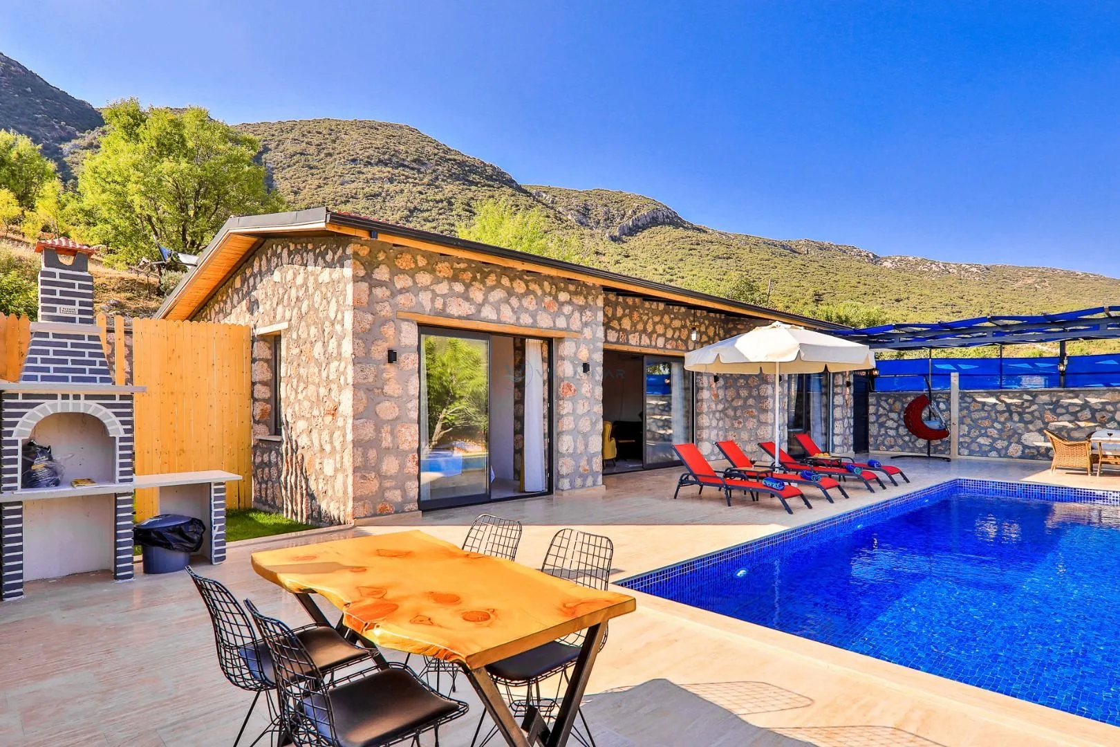 Villa Azelya