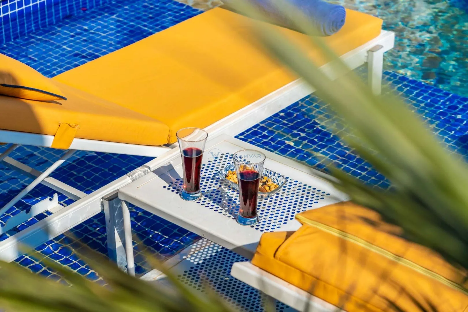 Villa Thera Seis