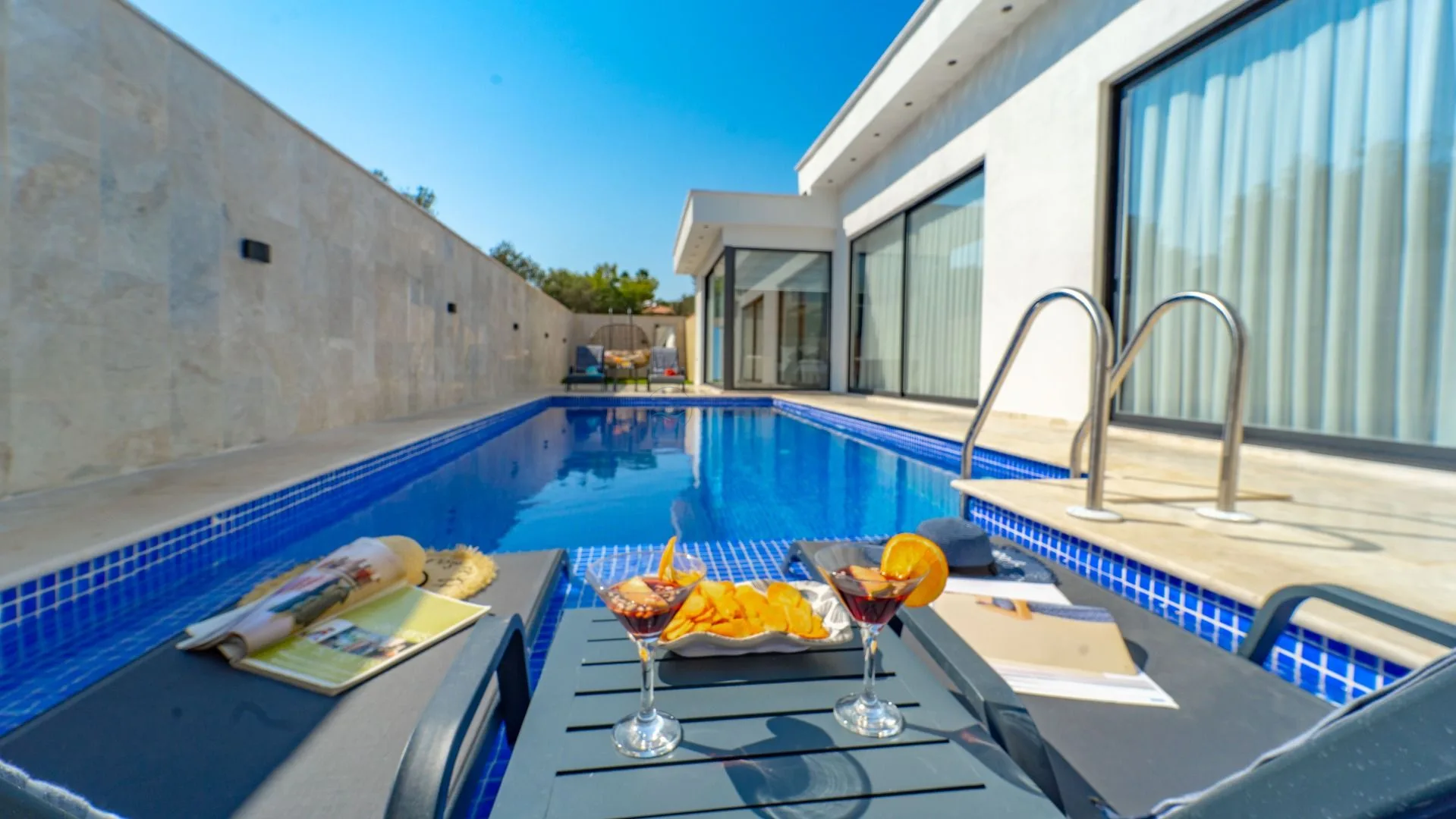 Villa Elexus