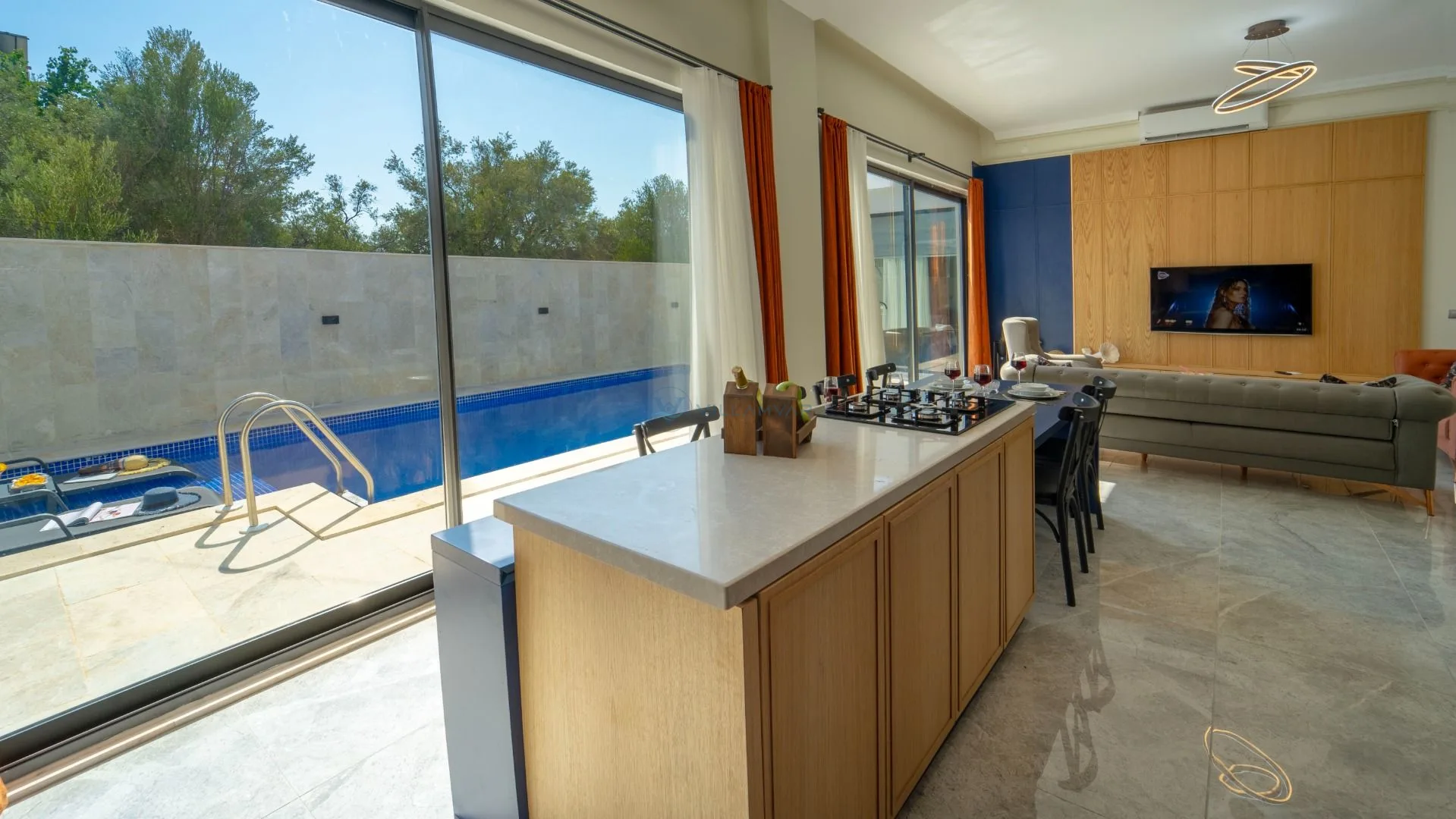 Villa Elexus