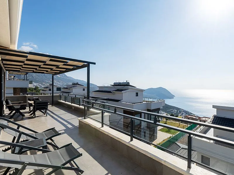 Villa Topaz