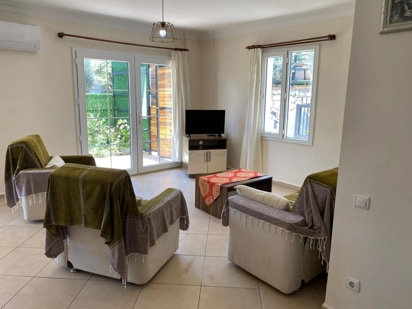 Villa Leton Kleo 2