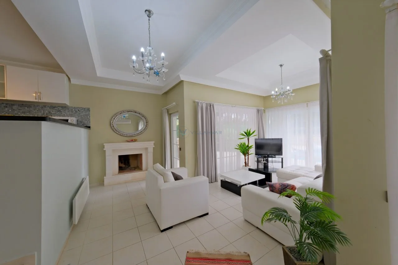 Villa Gün Rengi