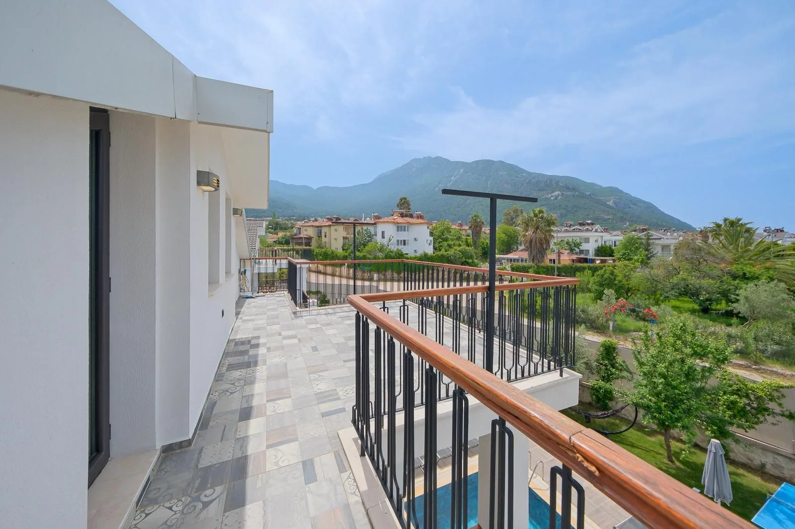 Villa Slay