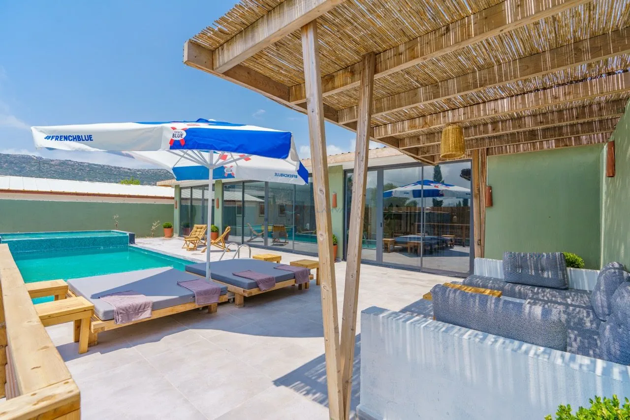 Villa Stay-2