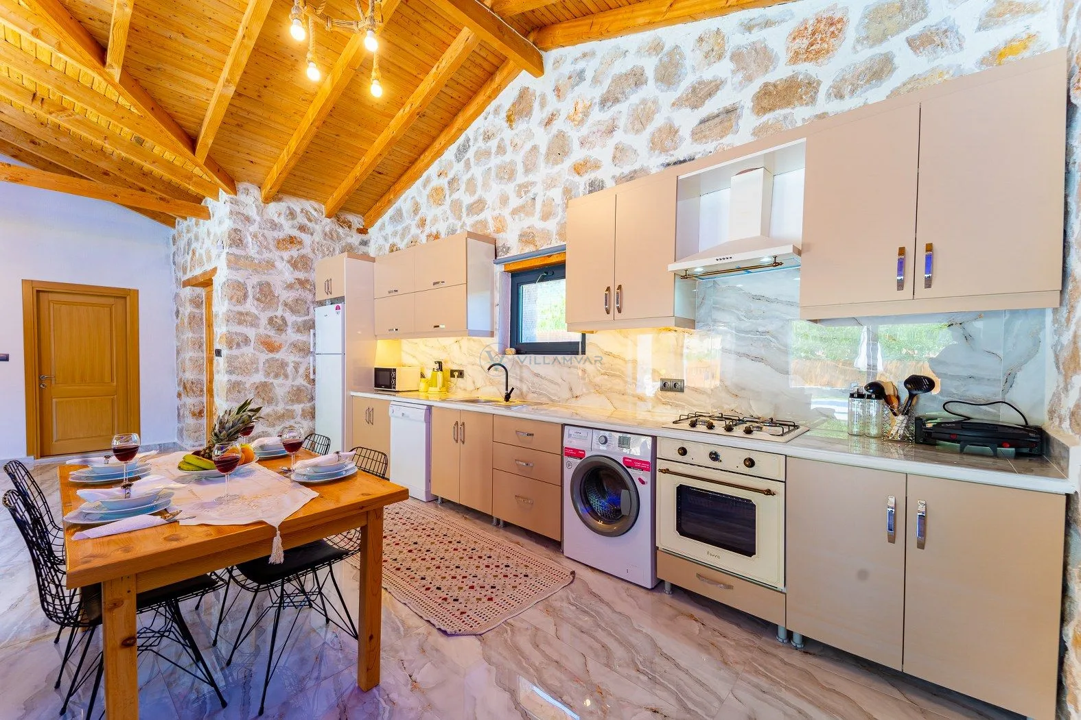 Villa Ceviz