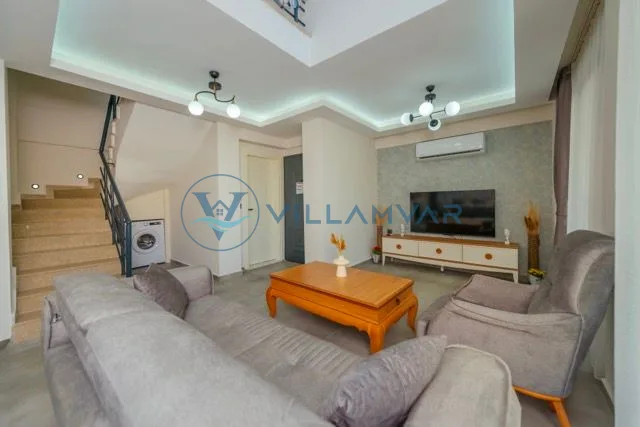 Villa Fullmoon