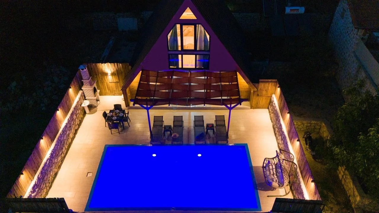 Villa Kırlangıç Üzümlü